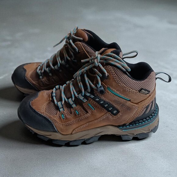 Irish Setter by Red Wing Women’s 83205 UltraDry EH Waterproof Leather Work Boots - Picture 6 of 15